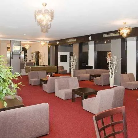 Astoria Отель 3*